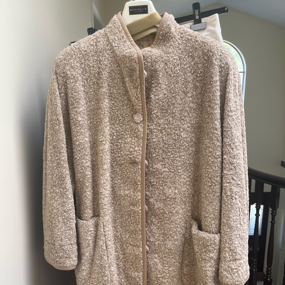 Vintage Teddy Bear Jacket - Picture 6 of 7